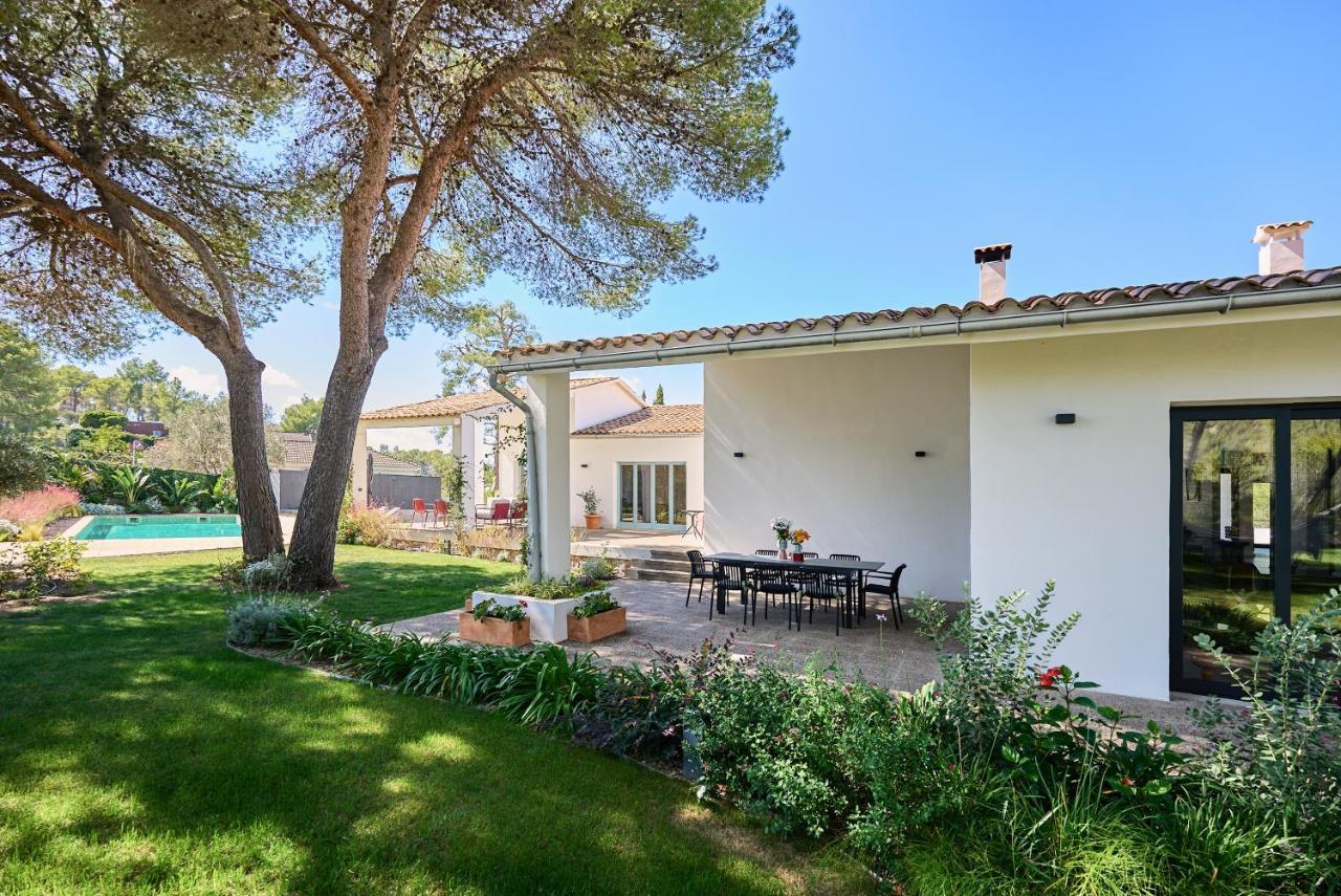 Casa Brisa Boutique Guest House - Gay Men Only Sant Pere De Ribes Exterior photo